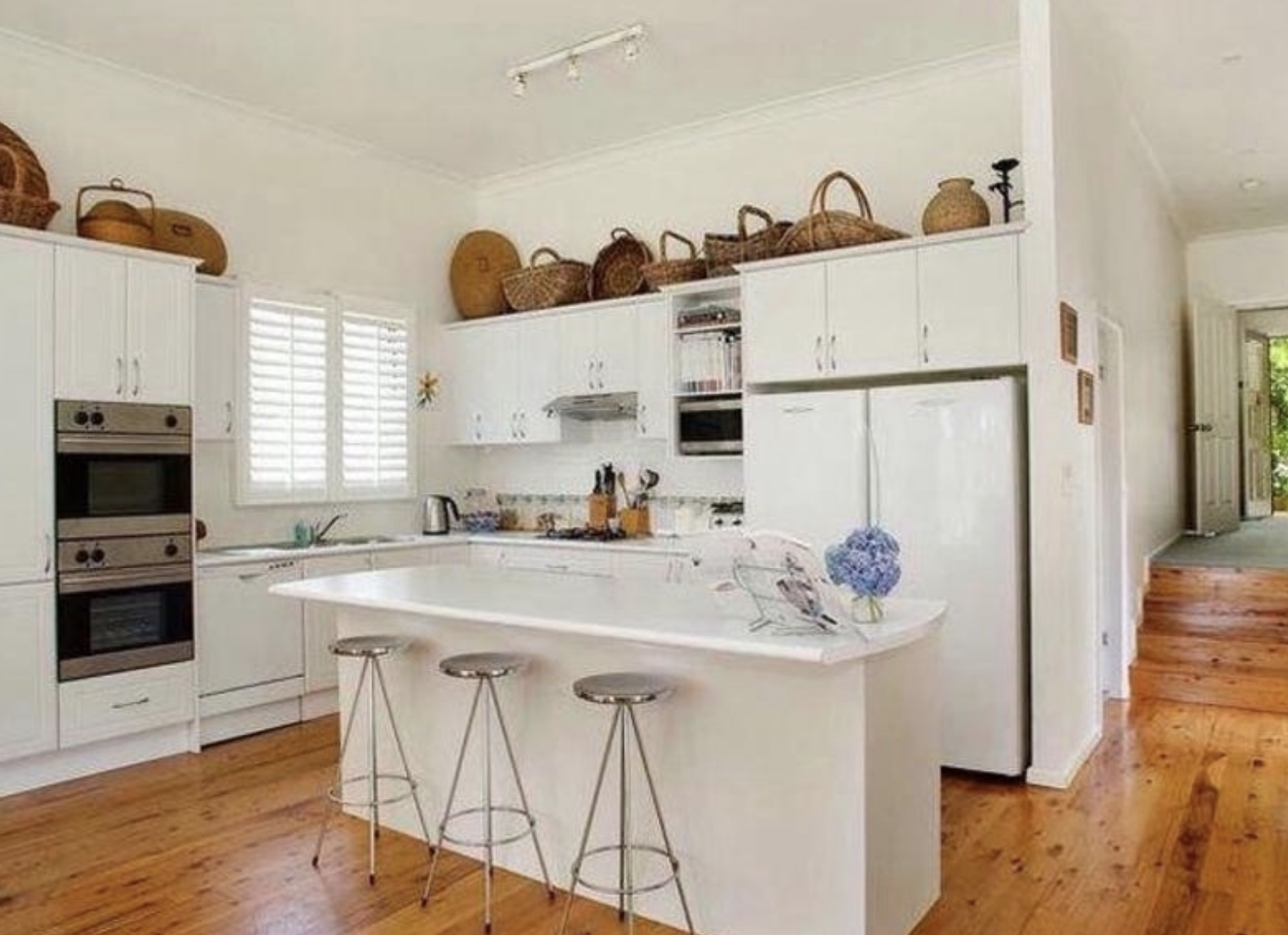 Pymble old kitchen